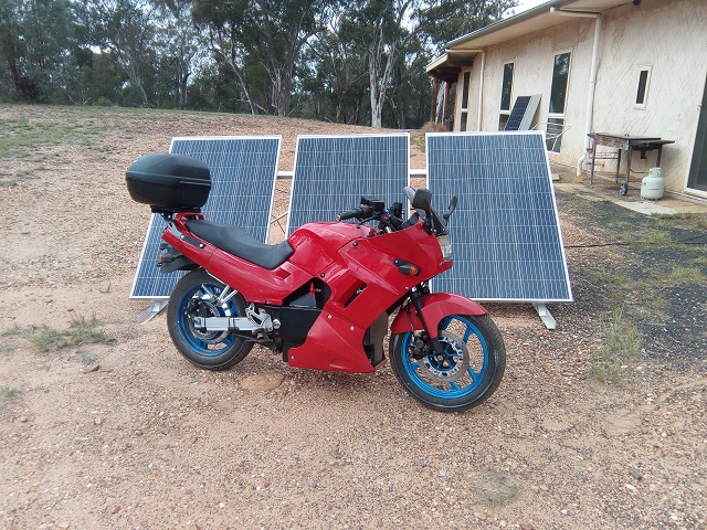 Martin's 94 Electric Kawasaki Ninja